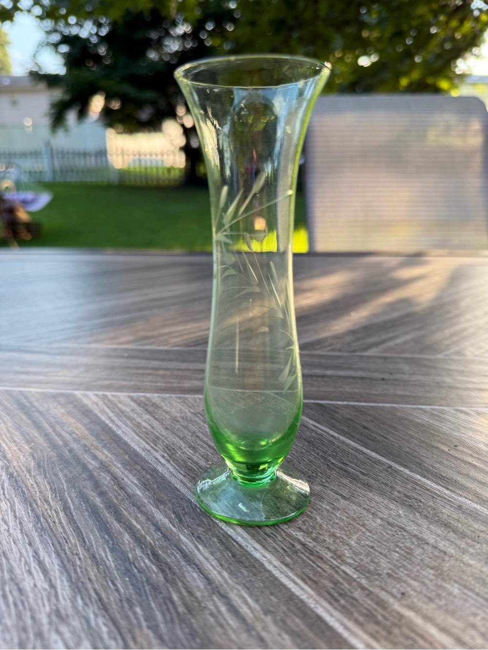 Vintage Green Etched Glass Floral Bud Vase